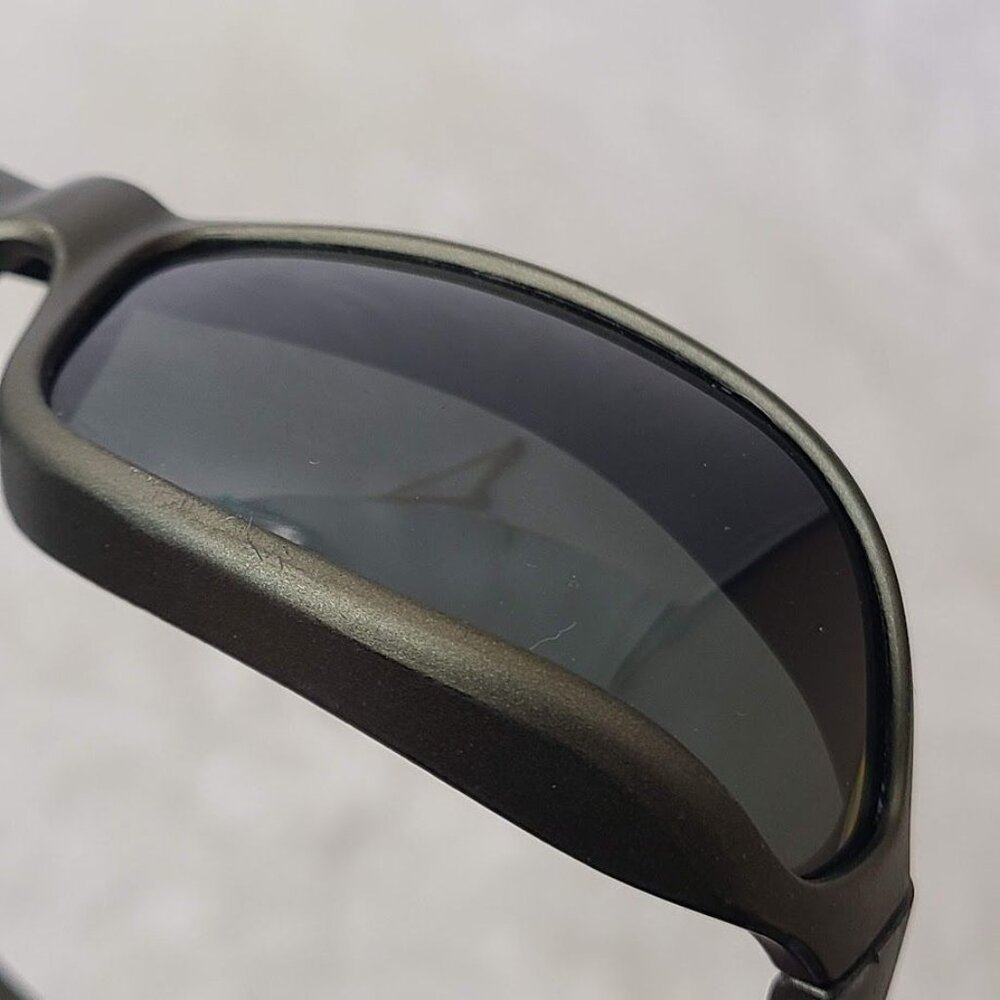Foster Grant Solar Shield Polarized Fit Over Sunglasses AH1024 FO-036 Olive Gray - Picture 13 of 13